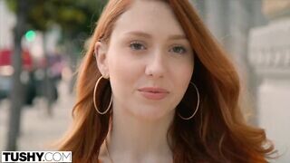 Arietta Adams a vörös luvnya zsenge