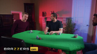 Brazzers - Honour May óriás rúdat kap a lyukába