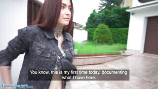 Public Agent - Tabitha Poison a kitetovált tinédzser cuni