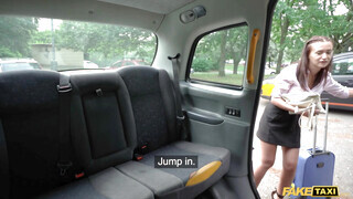 Fake Taxi - Gina Ferocious a csábító csöcsös zsenge