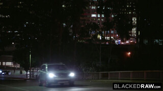 BlackedRaw - Avery Christy csoki pacákkal kúr