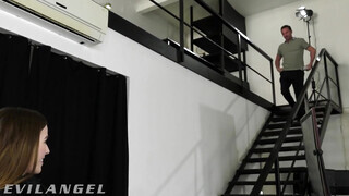 EvilAngel - Eveline Dellai a fotóssal kufircol