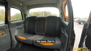 Fake Taxi - Tinédzser szuka és a méretes taxis örömrúd