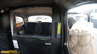 Fake Taxi - Tiny Tina szopja a taxist