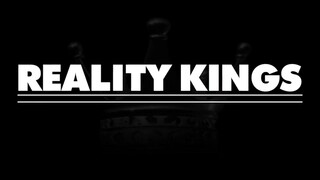 Reality Kings - Olive Glass a szőrös vaginás milf