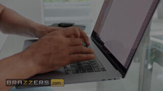 Brazzers - Ebony Mystique kedveli a termetes néger kárót