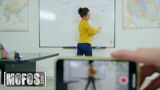 Mofos – Isabella Nice a kéjnő tanítónéni