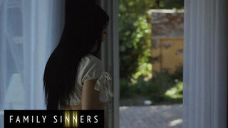 Family Sinners - Judy Jolie a szajha nevelő húgi