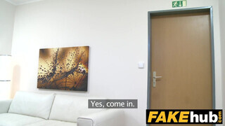 Fake Agent - ártatlan csoki bige és a pöcs esete