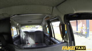 Fake Taxi - Cuki világos szőke szuka megkúrva