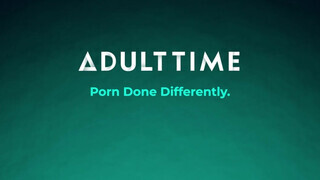 ADULT TIME - Amalia Davis keményen fenékbe rakva