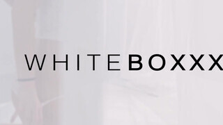 WHITEBOXXX - Tiffany Tatum egy igazi nyeles aszpirin szakértő