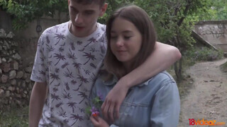 18videoz - tinédzser tinédzser páros kényelmesen