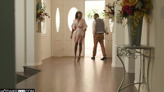 HotwifeXXX - Amari Anne a vékony csoki házaspár