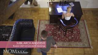 MOMxxx - Subil Arch a csábító orosz anyuci