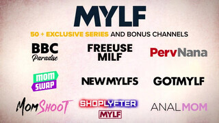 Katie Kush és Jasmine Daze megosztják a péniszt - Mylf