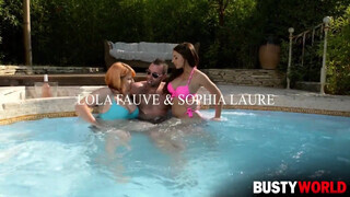 Lola Fauve és Sophia Laure édeshármasban kefélnek