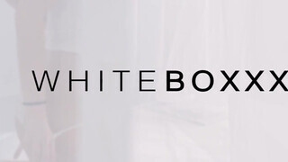 WHITEBOXXX - csodaszép, szívdöglesztő bige az ágyban