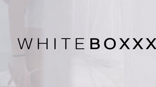 WhiteBoxxx - Eveline Dellai popó lyukba tolva