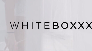 WhiteBoxxx - Luna Corazon a gyönyörű latin csaj