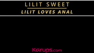 Lilit Sweet popó lyukba tolva