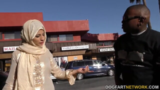Nadia Ali a szexi arab maca