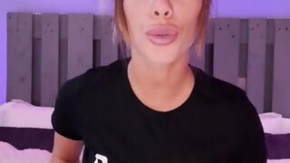 littleangel84 a csábító amatőr milf
