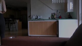 Apró 18 éves tinédzser gyakorol a mostohaapjával