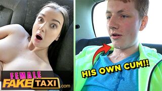 Lady Gang megőrül a méretes faszú tinédzser pov szopásán a taxisban