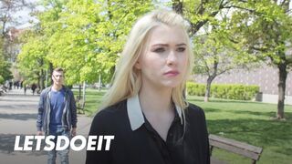Gyönyörű lengyel világos szőke Misha Cross orálozza a külföldi vastag fazt külföldön és jól meglovagolja