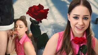A csúnya fenevad megdugja a fiatal szépséget amatőr cosplayben