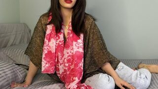 Csábító arab milf keményen megbassza a hatalmas popókáját