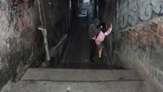 Fekete kurva keményen megrakva a favela domb urával a funk tánc után